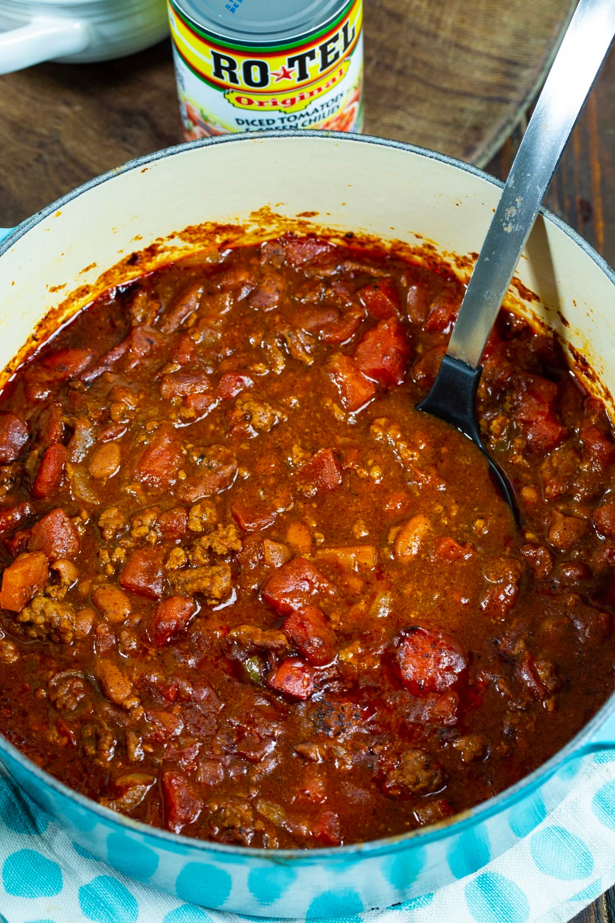 Chili in a Dutch oven.