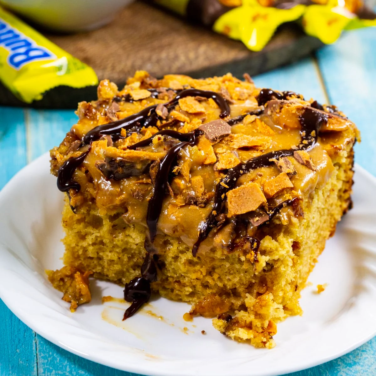 Slow Cooker Butterfinger Cake