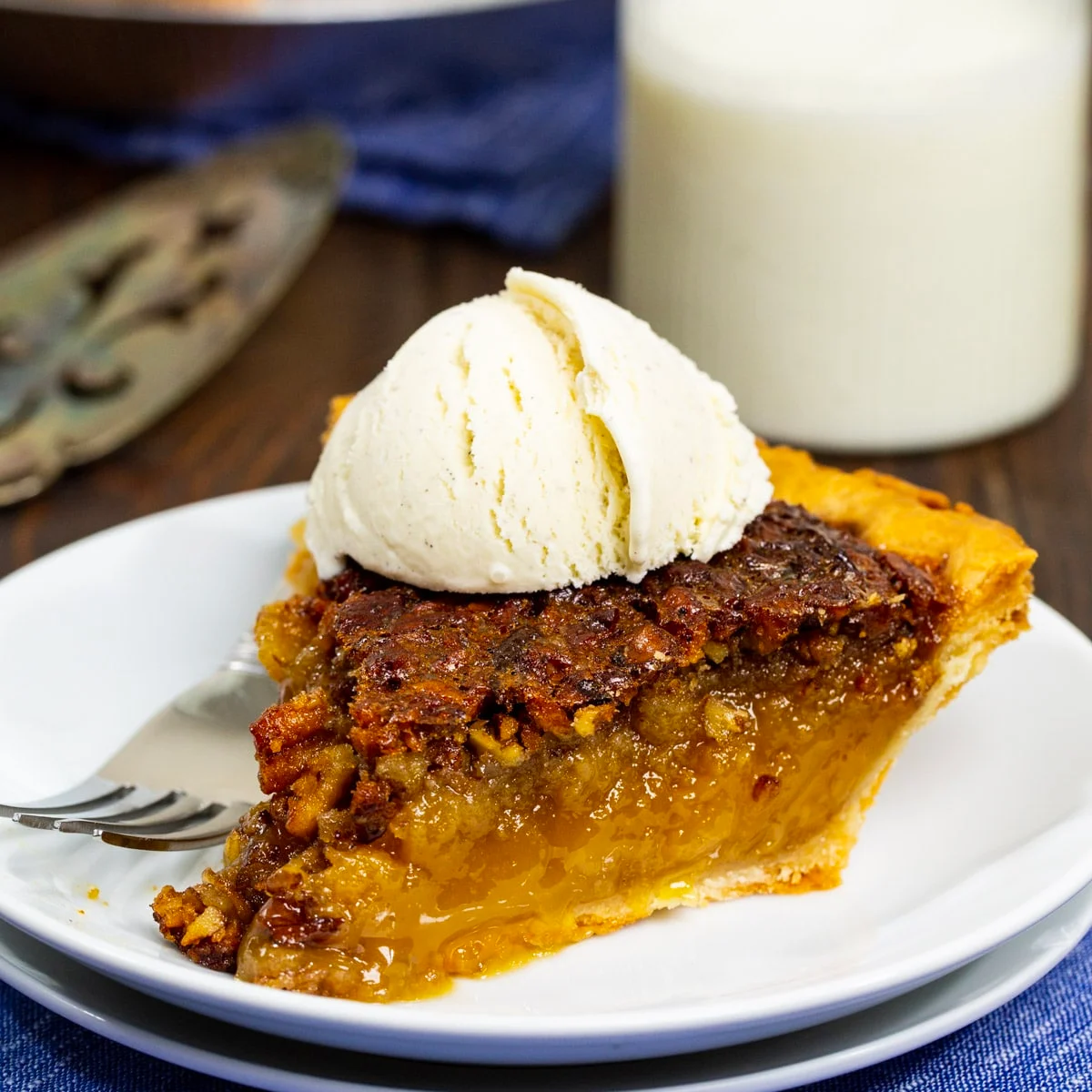 Camellia Grill's Pecan Pie