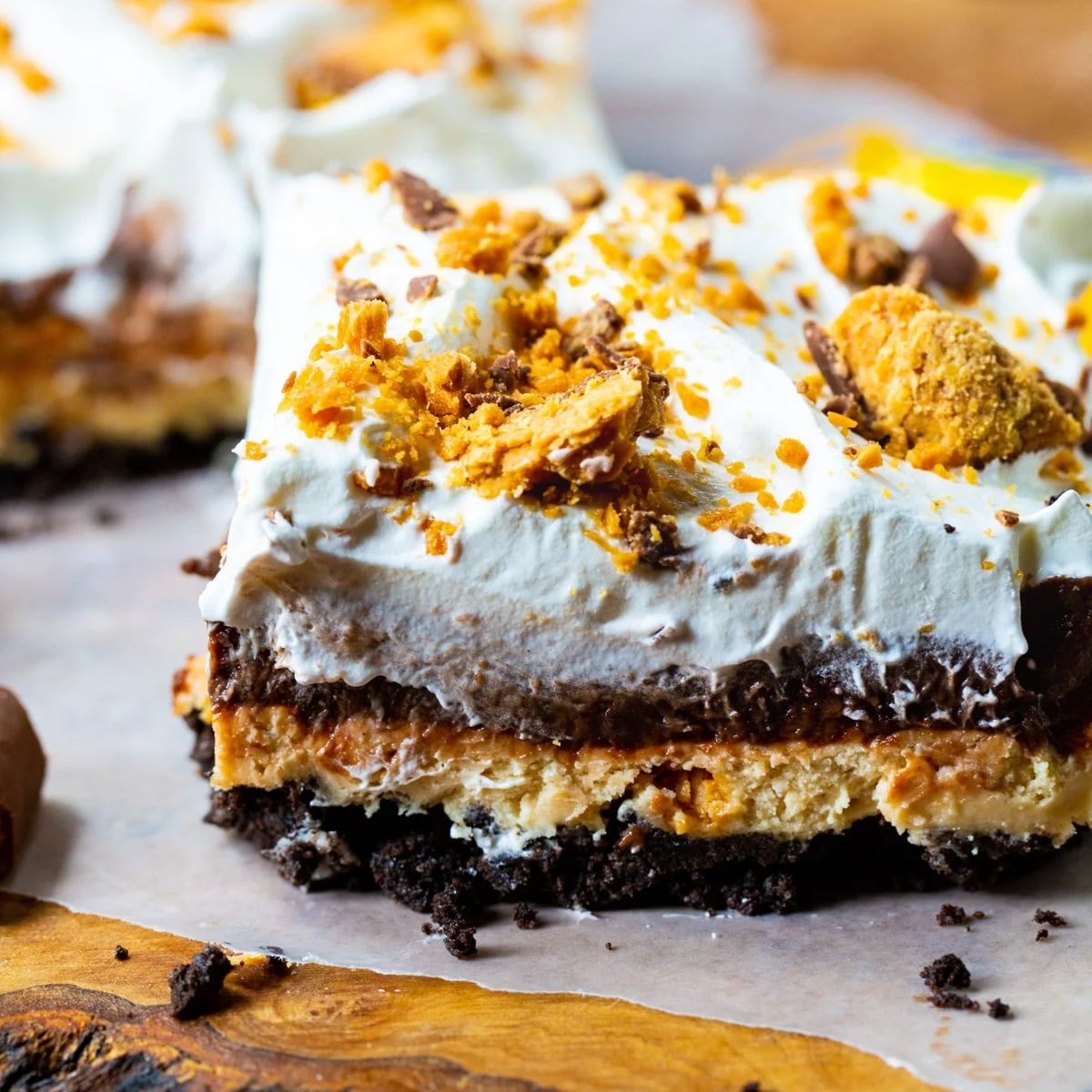 Butterfinger Chocolate and Peanut Butter Lush