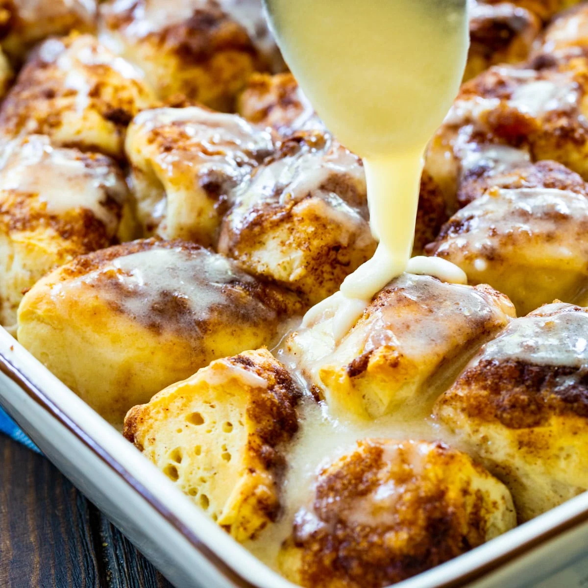Easy Cinnamon Roll Bites
