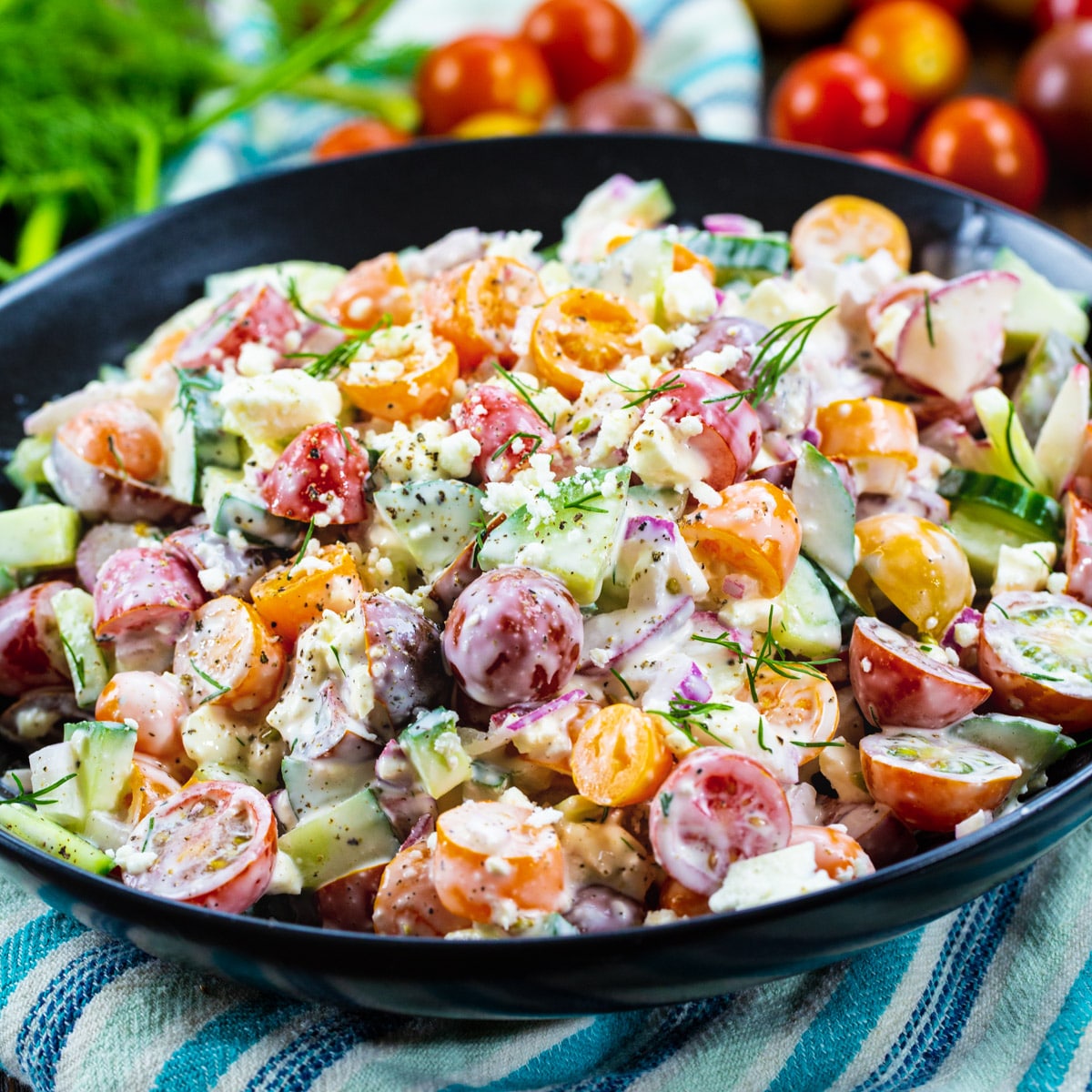Creamy Tomato and Cucumber Chopped Salad