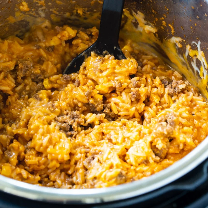 Instant Pot Cheesy Ground Beef and Rice