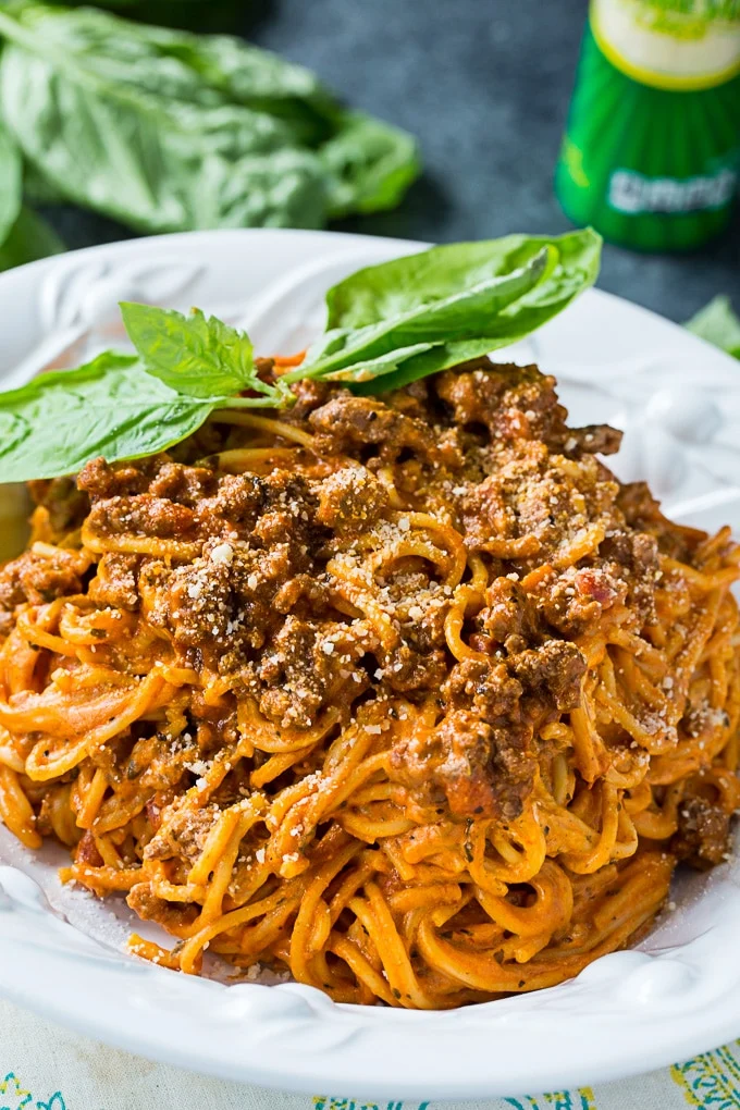 Instant Pot Cream Cheese Spaghetti with ground beef