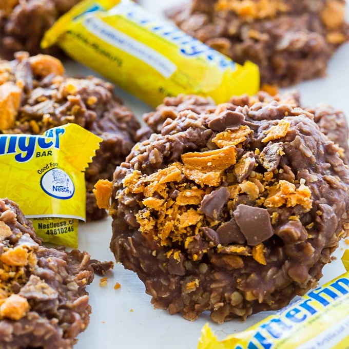 No-Bake Butterfinger Oatmeal Cookies