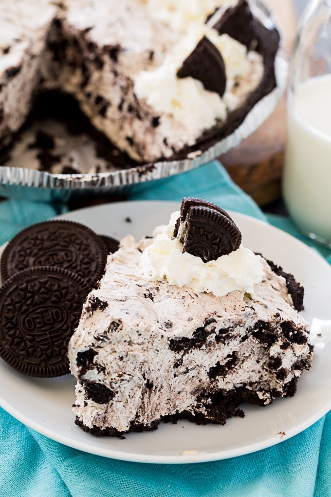 No-Bake Oreo Pie