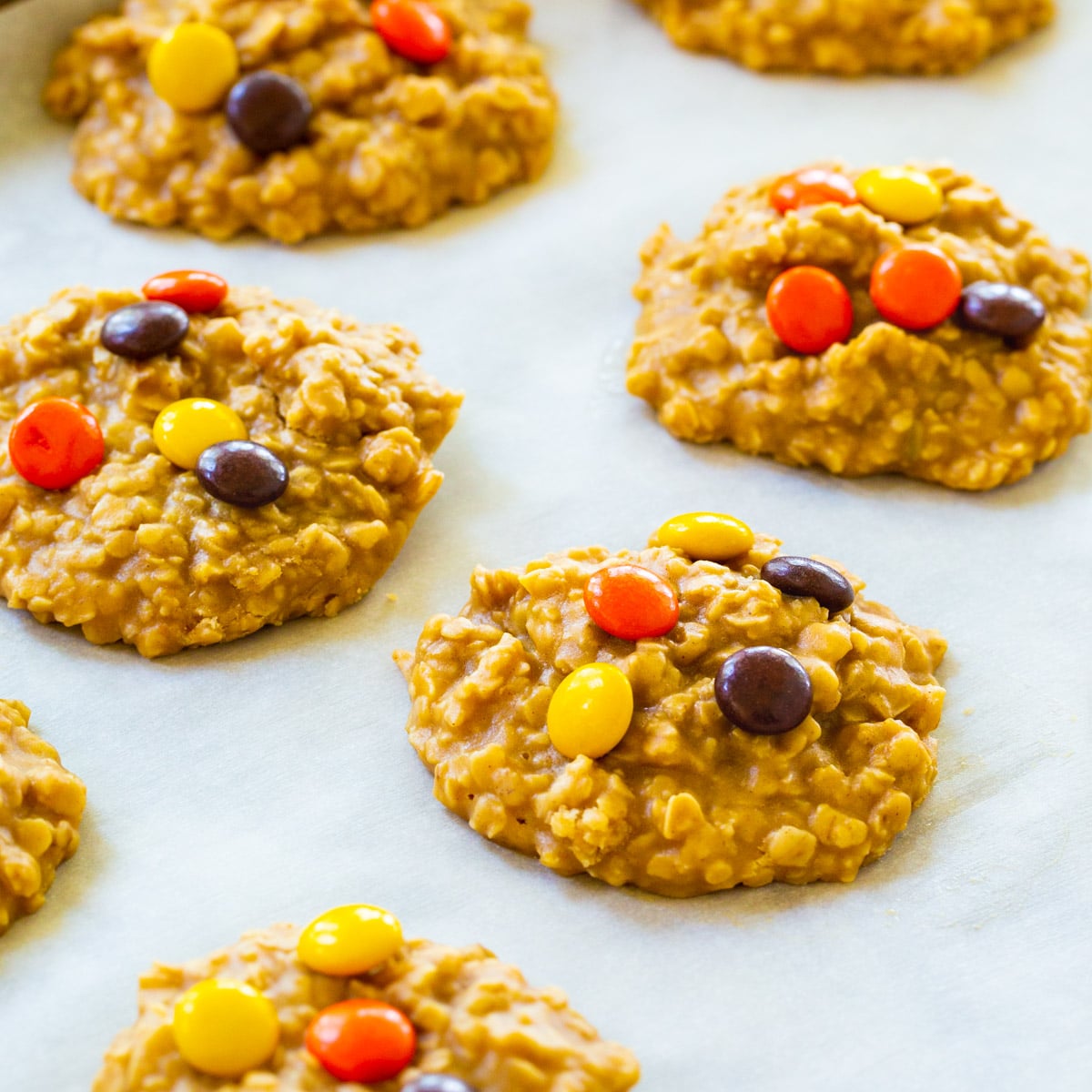 No-Bake Peanut Butter Oatmeal Cookies