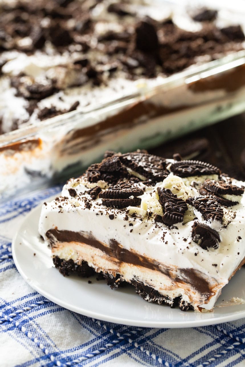 No-Bake Oreo Lush on a plate
