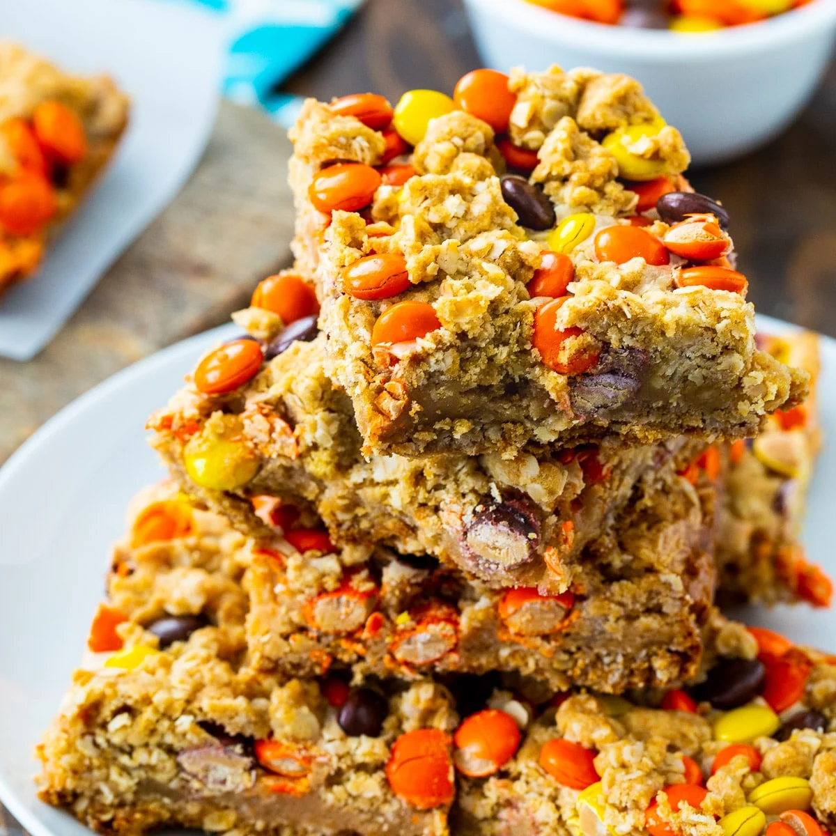 Reese's Pieces Peanut Butter Oatmeal Bars