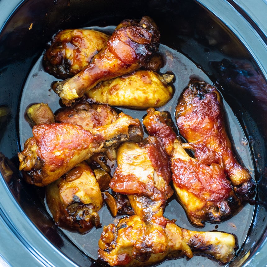 Slow Cooker Garlic Peach Chicken Legs