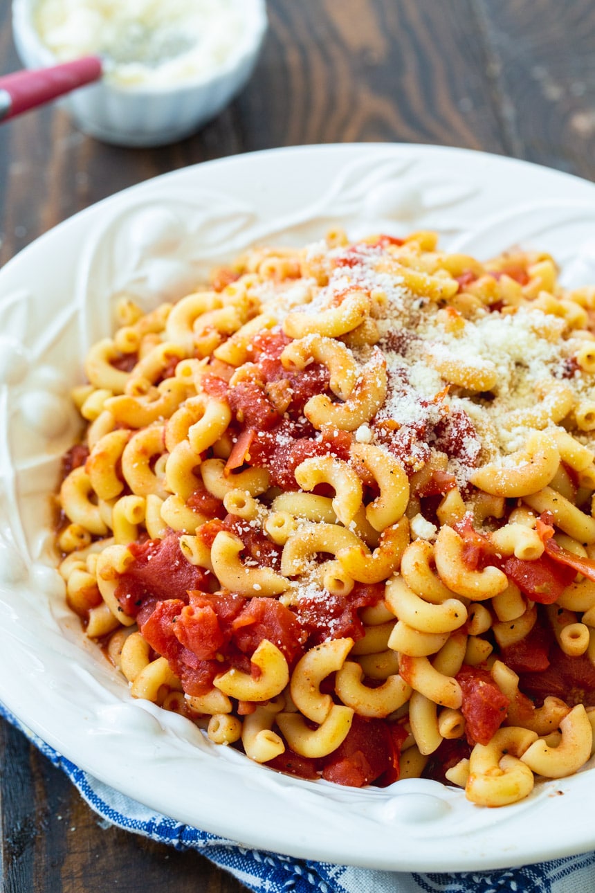 Classic Macaroni and Tomatoes