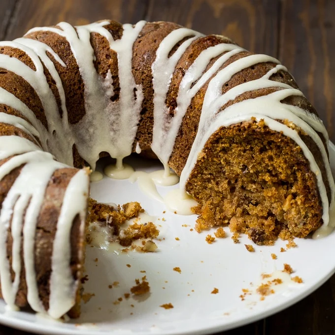 Cinnamon Caramel Applesauce Coffee Cake