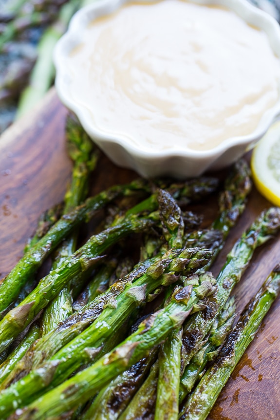 Grilled Asparagus with Wasabi-Soy Dipping Sauce #SplendaSweeties #SweetSwaps