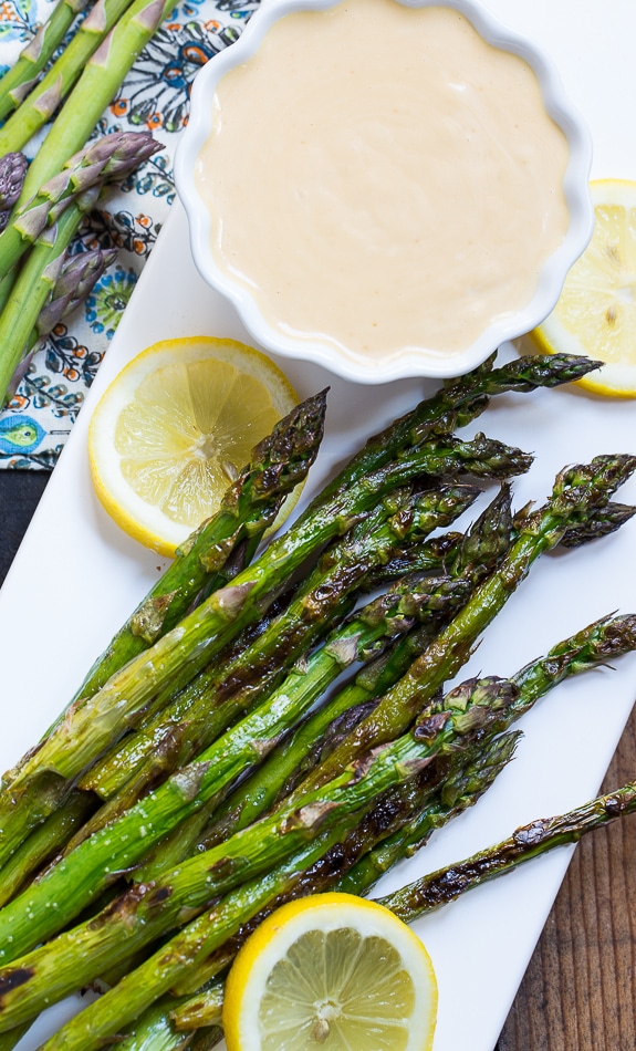 Grilled Asparagus with Wasabi-Soy Dipping Sauce #SplendaSweeties #SweetSwaps