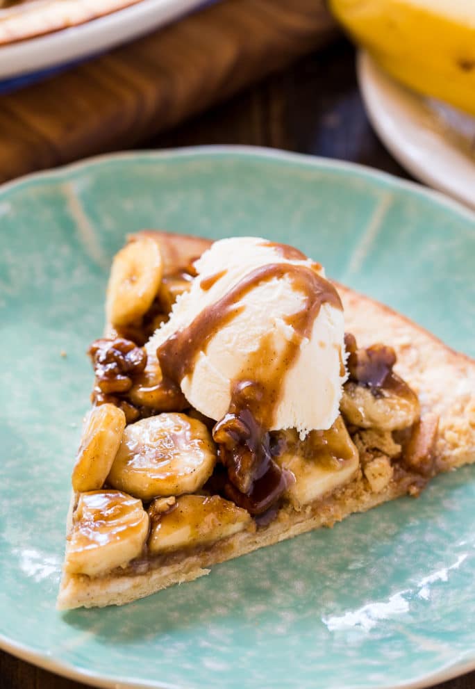 Bananas Foster Dessert Pizza