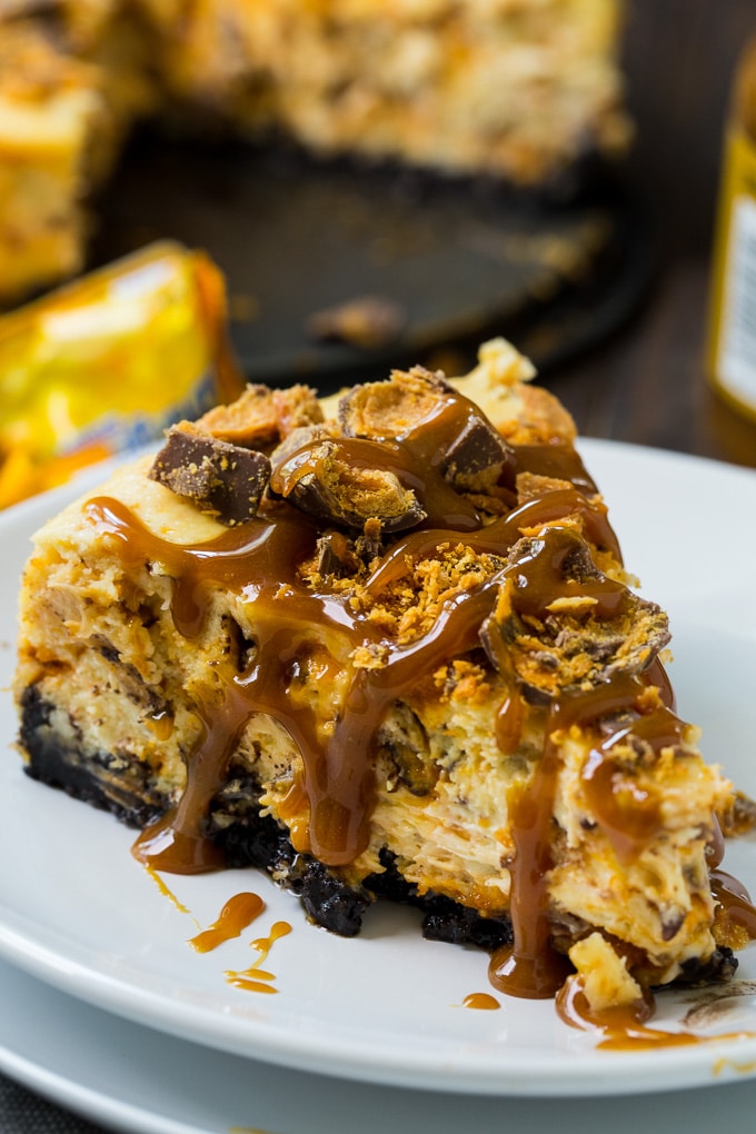 Easy to make Butterfinger Cheesecake