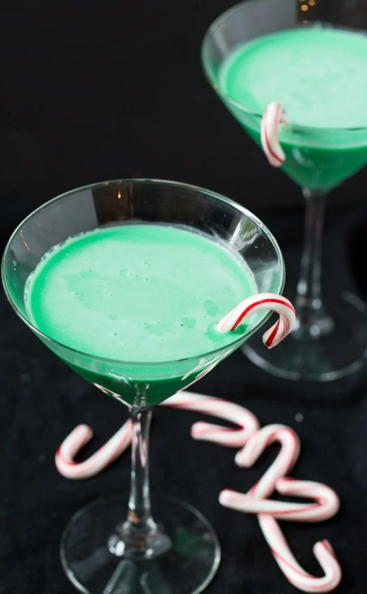Grasshopper Cocktail - sweet and minty and perfect for the holidays.