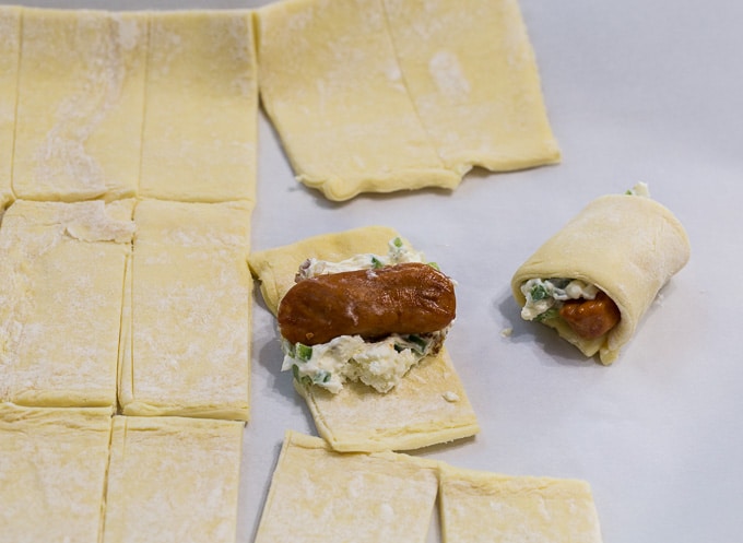Jalapeno Popper Pigs in a Blanket