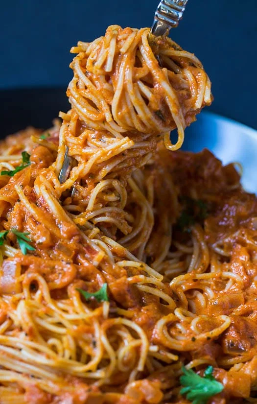 Spicy Tomato Cream Pasta