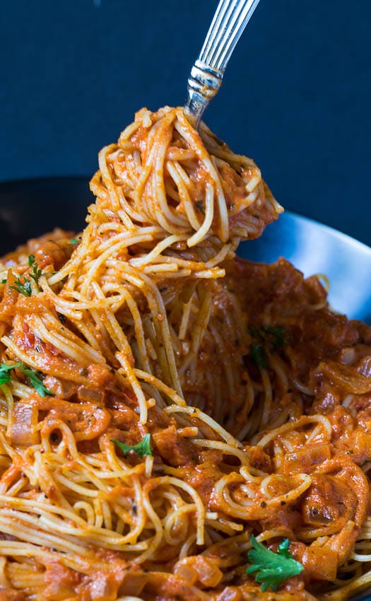 Spicy Tomato Cream Pasta